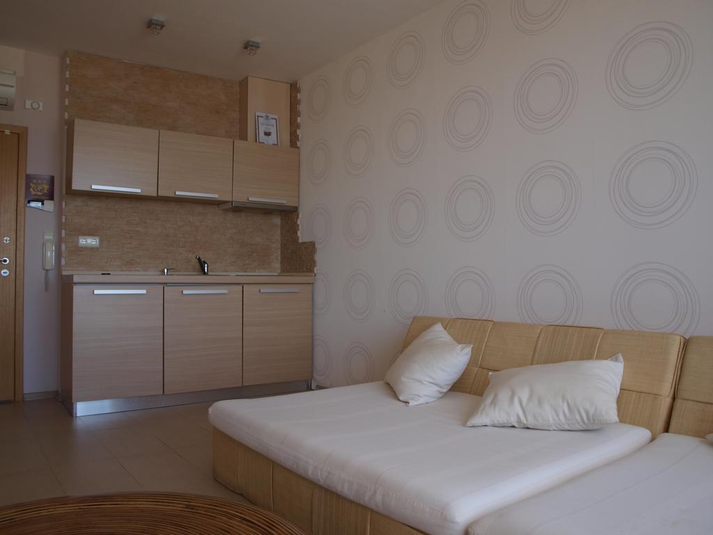 سوزوبول Apartments In Villa Rouge الغرفة الصورة