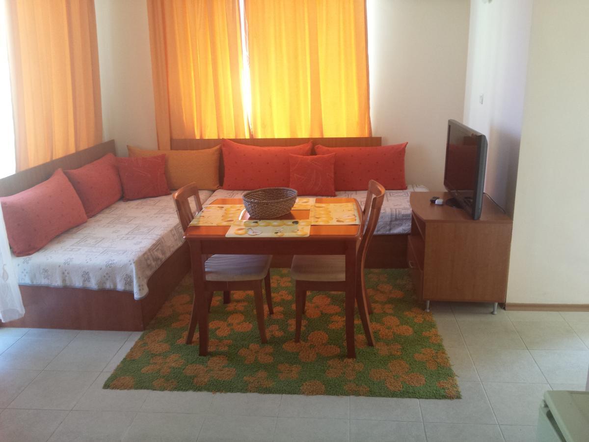 سوزوبول Apartments In Villa Rouge المظهر الخارجي الصورة